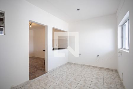 Sala de casa para alugar com 3 quartos, 95m² em Helena Maria, Osasco