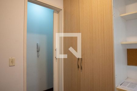 Quarto 1 de apartamento para alugar com 2 quartos, 48m² em Perdizes, São Paulo