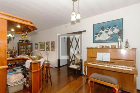 Sala de casa à venda com 4 quartos, 330m² em Santa Tereza, Porto Alegre