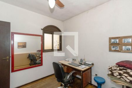 Escritório de casa à venda com 4 quartos, 330m² em Santa Tereza, Porto Alegre