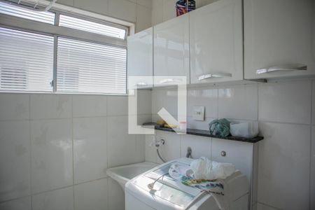 Apartamento para alugar com 60m², 2 quartos e 1 vagaCozinha e Área de Serviço 