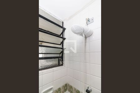 Banheiro de apartamento à venda com 1 quarto, 28m² em Partenon, Porto Alegre