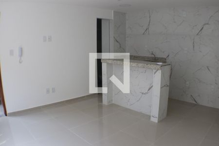 Sala de apartamento para alugar com 2 quartos, 50m² em Curicica, Rio de Janeiro