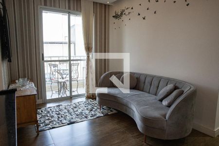 Salas de apartamento para alugar com 2 quartos, 64m² em Água Branca, São Paulo