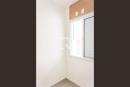 Quarto 1 de apartamento para alugar com 2 quartos, 40m² em Vila Carrão, São Paulo