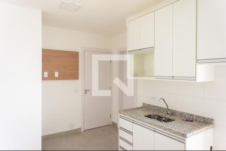 Sala e Cozinha de apartamento para alugar com 2 quartos, 40m² em Vila Carrão, São Paulo