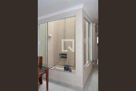 Sala de casa à venda com 3 quartos, 150m² em Vila Isolina Mazzei, São Paulo