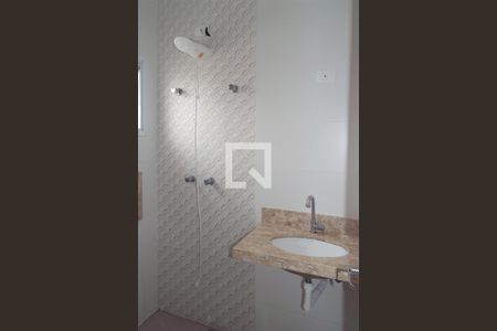 Casa à venda com 150m², 3 quartos e 3 vagasBanheiro 2