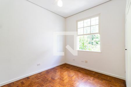 Casa à venda com 174m², 3 quartos e 2 vagas Casa à venda com 174m², 3 quartos e 2 vagas2o. Andar - Quarto 1