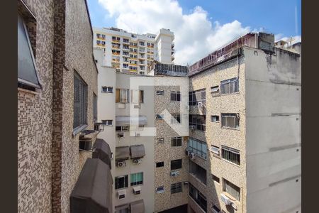 Apartamento à venda com 321m², 4 quartos e 2 vagas Apartamento à venda com 321m², 4 quartos e 2 vagasVista do Quarto 2