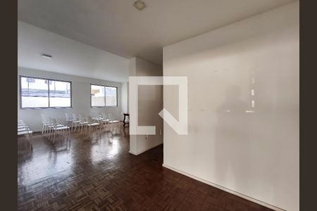 Apartamento à venda com 321m², 4 quartos e 2 vagas Apartamento à venda com 321m², 4 quartos e 2 vagasÁrea comum - Salão de festas