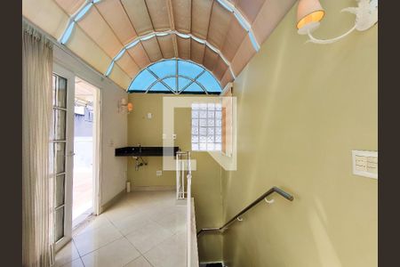 Apartamento à venda com 321m², 4 quartos e 2 vagas Apartamento à venda com 321m², 4 quartos e 2 vagasHall social