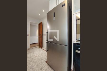 Apartamento à venda com 321m², 4 quartos e 2 vagas Apartamento à venda com 321m², 4 quartos e 2 vagasCozinha