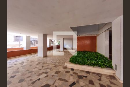 Apartamento à venda com 321m², 4 quartos e 2 vagas Apartamento à venda com 321m², 4 quartos e 2 vagasÁrea comum - Playground