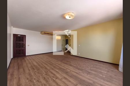 Apartamento à venda com 321m², 4 quartos e 2 vagas Apartamento à venda com 321m², 4 quartos e 2 vagasSala