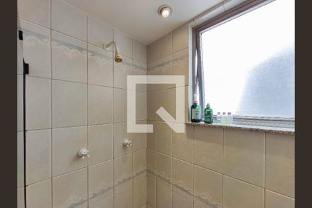 Apartamento à venda com 321m², 4 quartos e 2 vagas Apartamento à venda com 321m², 4 quartos e 2 vagasBanheiro CorredorBanheiro Corredor