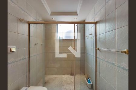 Apartamento à venda com 321m², 4 quartos e 2 vagas Apartamento à venda com 321m², 4 quartos e 2 vagasBanheiro Corredor