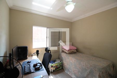 Quarto 1 de casa à venda com 2 quartos, 150m² em Vila Nhocuné, São Paulo