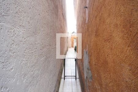 Casa à venda com 241m², 3 quartos e 2 vagasCorredor