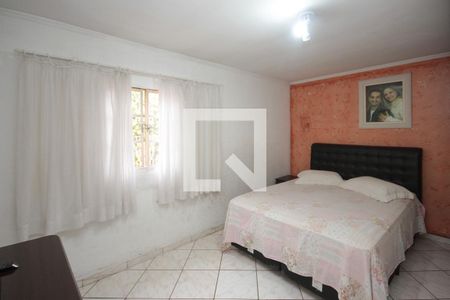 Casa à venda com 241m², 3 quartos e 2 vagasSuite