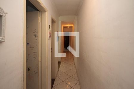 Casa à venda com 241m², 3 quartos e 2 vagascorredor dos quartos