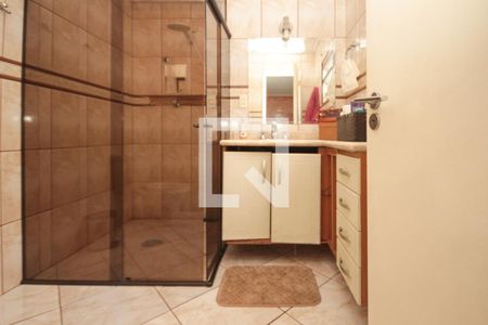 Casa à venda com 241m², 3 quartos e 2 vagasBanheiro da Suite