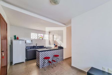 Sala/Cozinha de apartamento para alugar com 2 quartos, 70m² em São Bernardo, Belo Horizonte