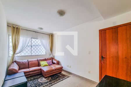 Sala de apartamento à venda com 2 quartos, 70m² em São Bernardo, Belo Horizonte