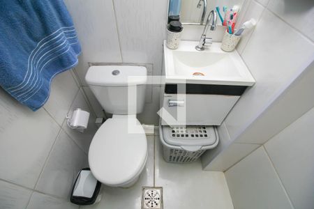 Banheiro de kitnet/studio para alugar com 1 quarto, 21m² em Centro, Rio de Janeiro