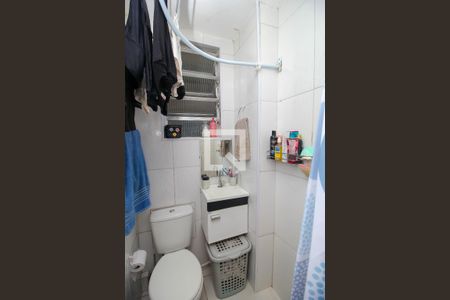 Banheiro de kitnet/studio para alugar com 1 quarto, 21m² em Centro, Rio de Janeiro