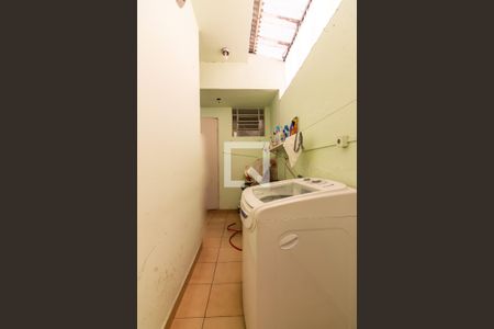 Casa à venda com 217m², 3 quartos e 3 vagasÁrea de Serviço