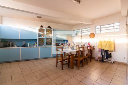 Casa à venda com 217m², 3 quartos e 3 vagasCozinha