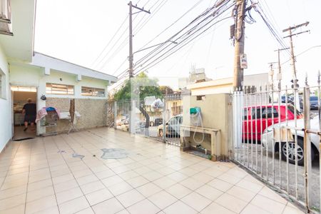 Casa à venda com 217m², 3 quartos e 3 vagasQuintal