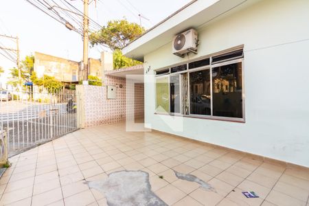 Casa à venda com 217m², 3 quartos e 3 vagasQuintal