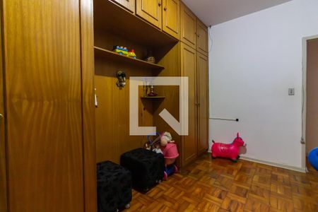 Casa à venda com 217m², 3 quartos e 3 vagasQuarto 4