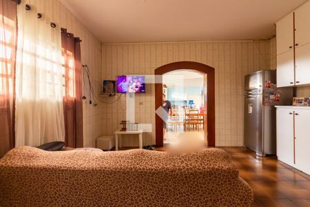 Casa à venda com 217m², 3 quartos e 3 vagasSala