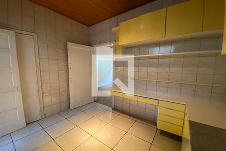 Cozinha de apartamento para alugar com 1 quarto, 50m² em Bela Vista, São Paulo