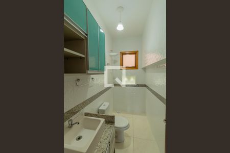 Casa à venda com 105m², 3 quartos e 1 vagaBanheiro 2