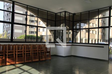 Apartamento para alugar com 60m², 3 quartos e 1 vagaÁrea comum - Salão de festas