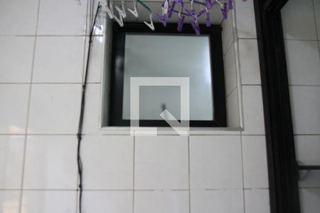 Apartamento para alugar com 60m², 3 quartos e 1 vagaÁrea de Serviço