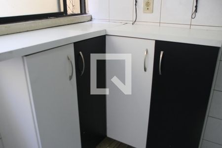 Apartamento para alugar com 60m², 3 quartos e 1 vagaÁrea de Serviço