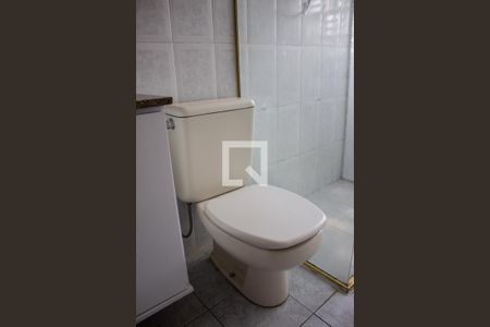 Banheiro de apartamento para alugar com 1 quarto, 45m² em Bosque da Saúde, São Paulo