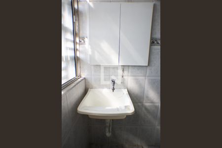 Apartamento à venda com 45m², 1 quarto e 1 vaga Apartamento à venda com 45m², 1 quarto e 1 vagaBanheiro e Área de Serviço