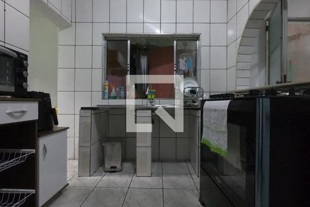 Casa à venda com 64m², 2 quartos e sem vaga Casa à venda com 64m², 2 quartos e sem vagaCozinha