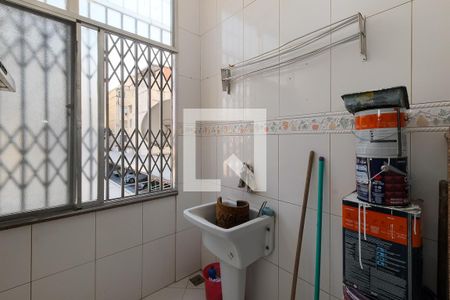 Apartamento para alugar com 65m², 2 quartos e 1 vagaÁrea de Serviço