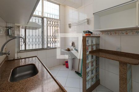 Apartamento para alugar com 65m², 2 quartos e 1 vagaCozinha