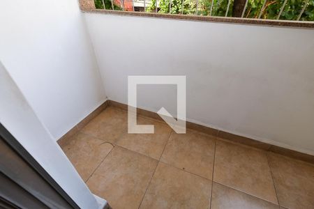Vista da Sala de apartamento para alugar com 2 quartos, 65m² em Vila Isabel, Rio de Janeiro