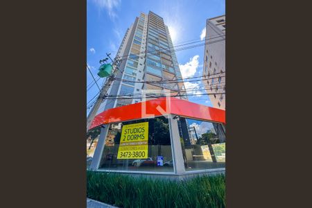 Studio à venda com 31m², 1 quarto e sem vaga Studio à venda com 31m², 1 quarto e sem vagaFachada + Plaquinha