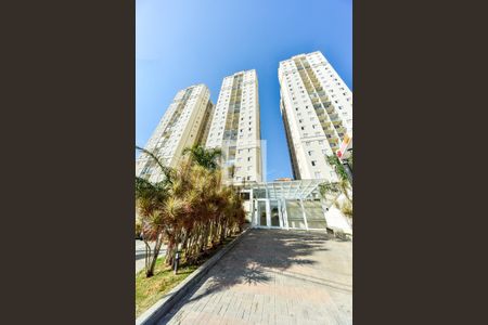 Apartamento à venda com 48m², 2 quartos e 1 vaga Apartamento à venda com 48m², 2 quartos e 1 vagaFachada