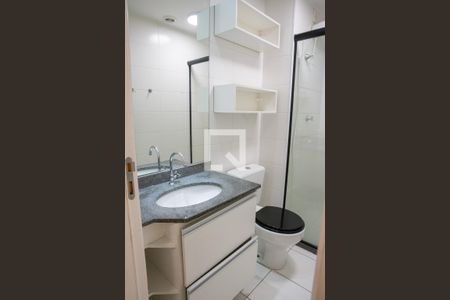 Banheiro de apartamento à venda com 3 quartos, 31m² em Água Branca, São Paulo